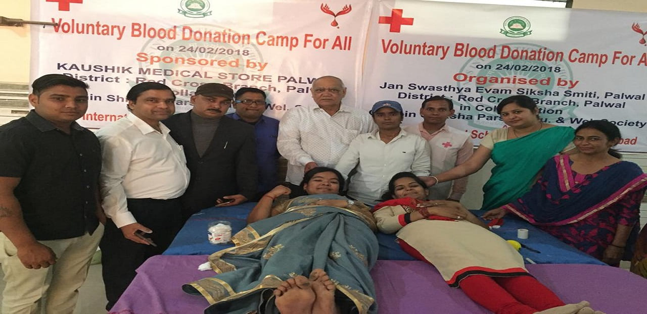 Reshmi Ghosh Came to palwal to bless thalassemic kids