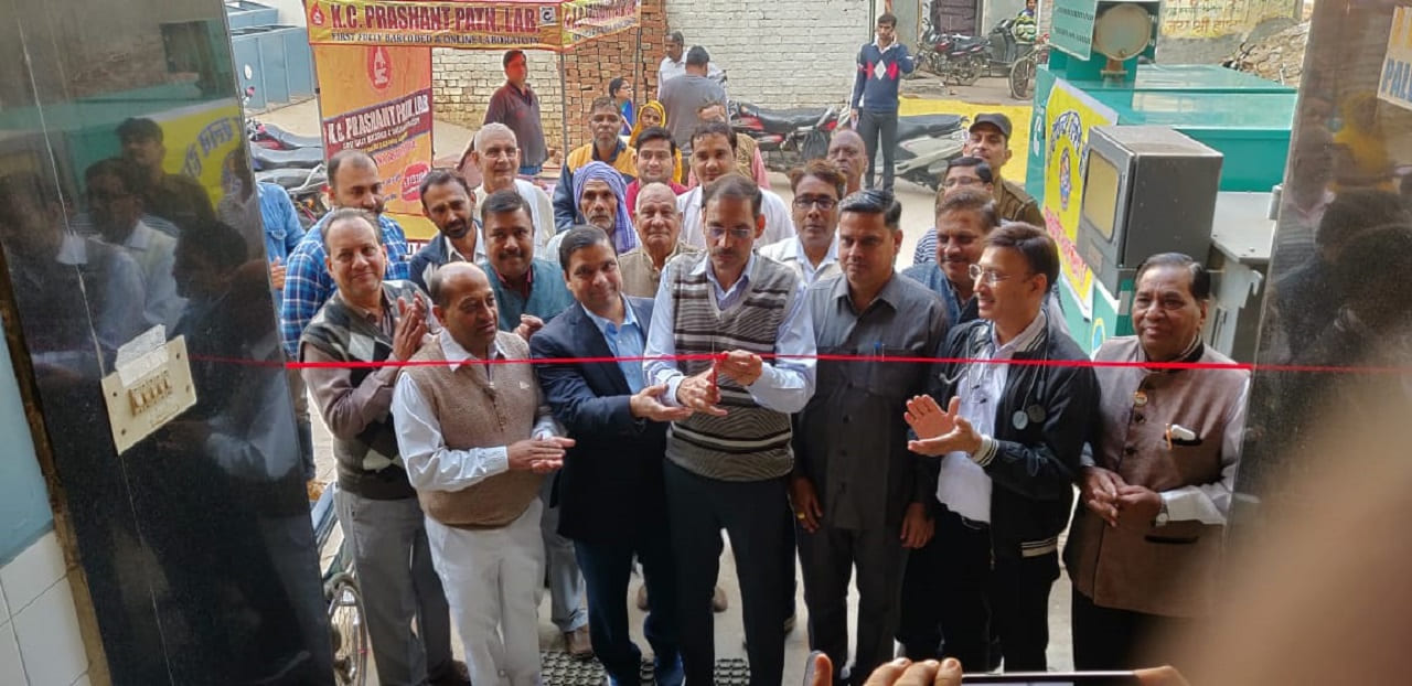 Reshmi Ghosh Came to palwal to bless thalassemic kids