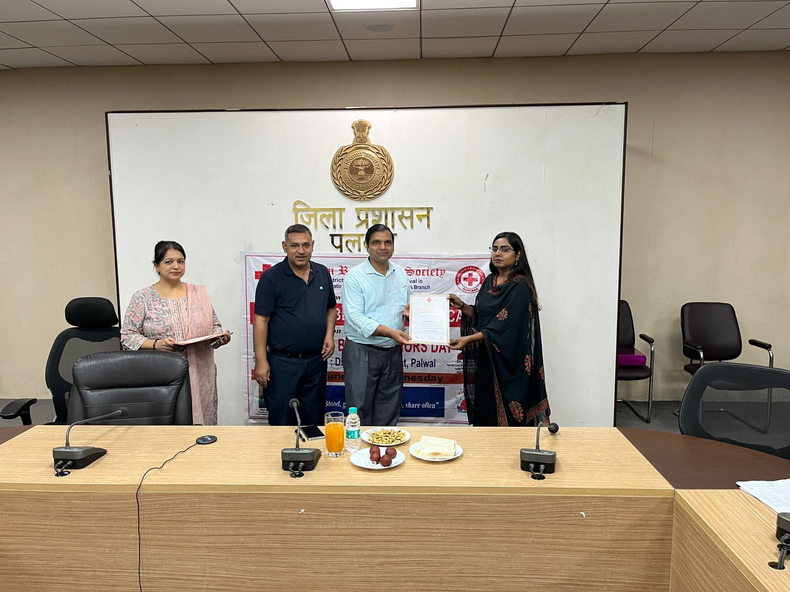 Dr. Prashant Gupta Honoured for social work in the field of blood banking and blood donation by CTM